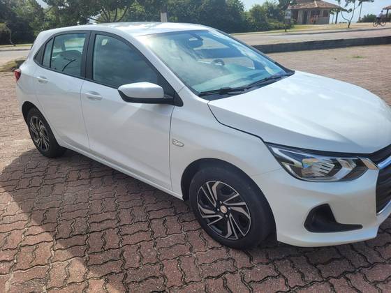 CHEVROLET ONIX 1.0 TURBO FLEX LT MANUAL CHEVROLET ONIX 1.0 TURBO FLEX LT MANUAL